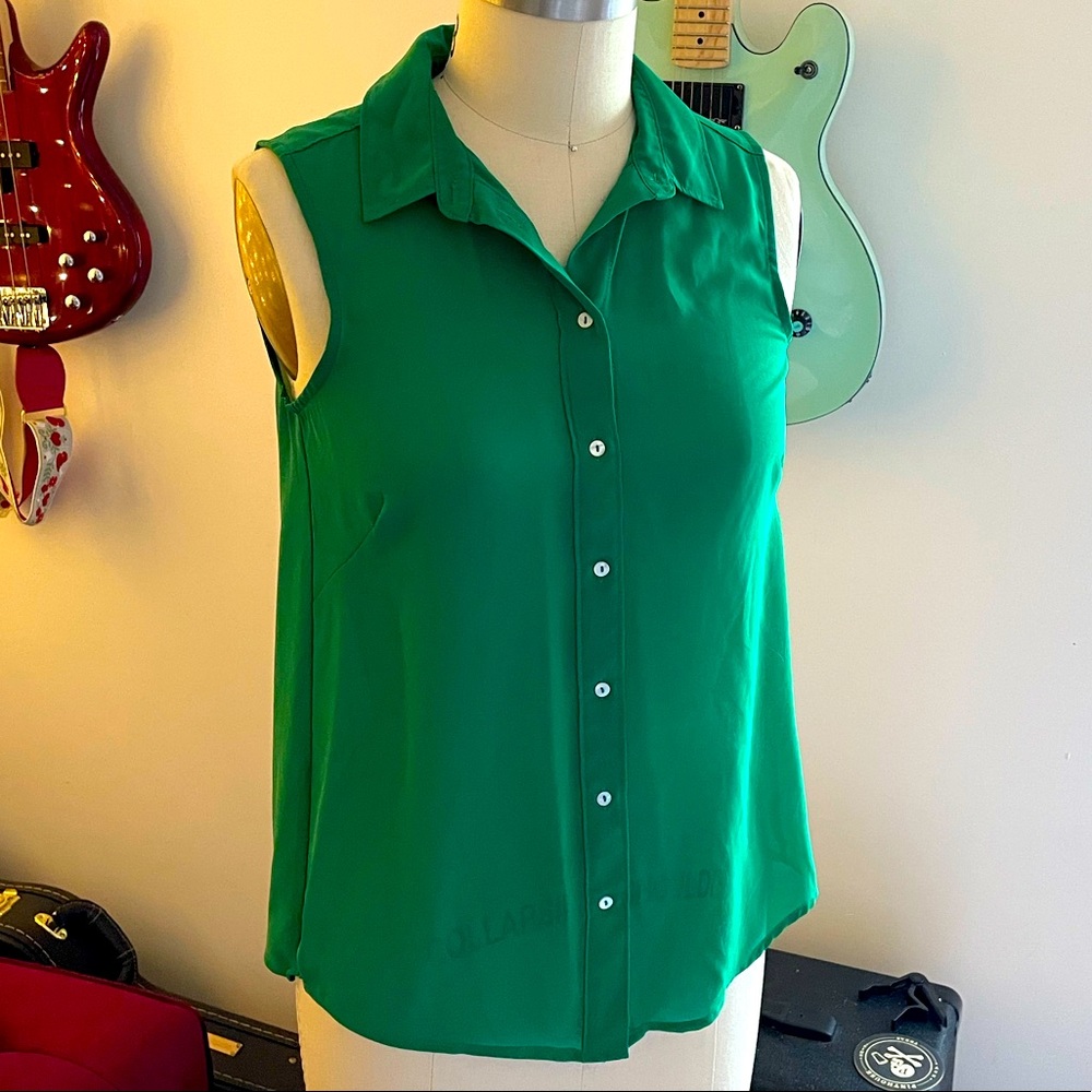 H&M Semi Sheer Sleeveless Blouse in green XS